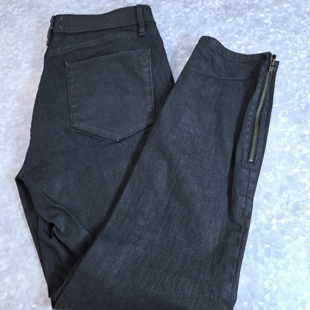NWOT Lou & Grey Charcoal Gray Jeans with Zipper Hem Opening Size 28